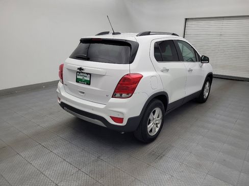 Used 2020 Chevrolet Trax LT w/ Driver Confidence Package FWD image 9