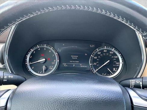 Used 2021 Toyota Highlander Limited FWD image 20