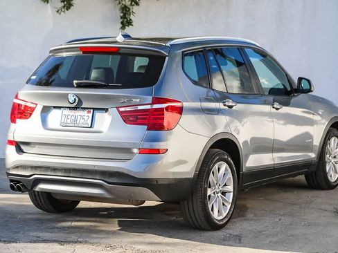 Used 2015 BMW X3 sDrive28i image 4