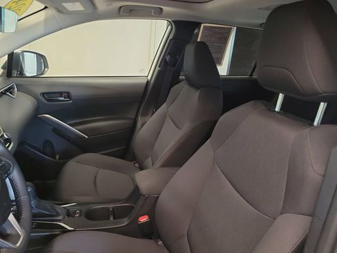 Certified 2024 Toyota Corolla Cross LE w/ Moonroof Package image 11