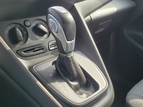 Used 2016 Ford Transit Connect XL image 23