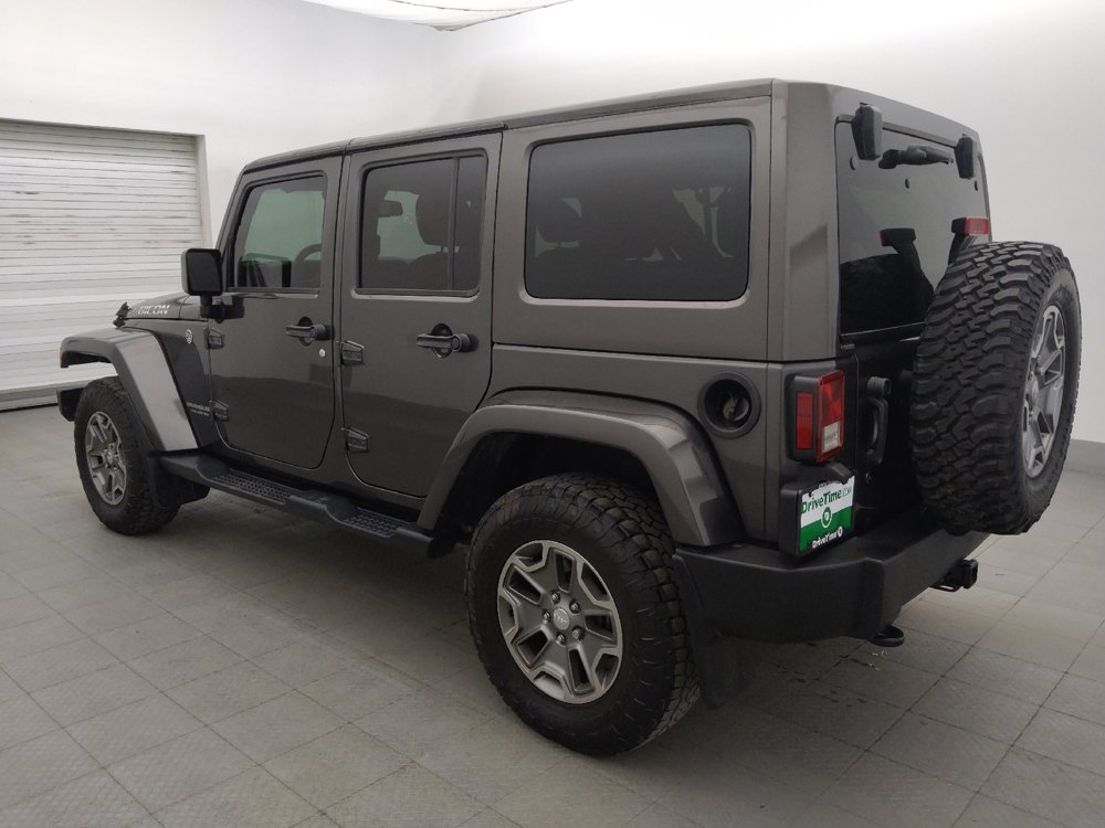 Used 2017 Jeep Wrangler Unlimited Rubicon w/ Connectivity Group AWD/4WD image 3