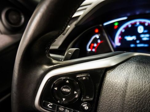 Used 2019 Honda Civic Sport image 18