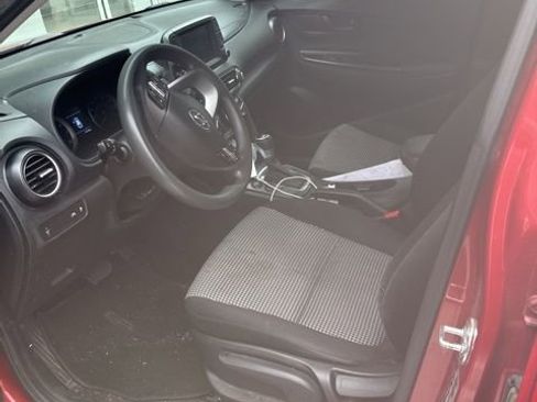 Used 2021 Hyundai Kona SE image 5