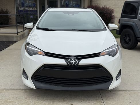 Used 2017 Toyota Corolla LE image 2