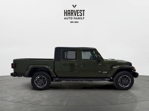 Used 2023 Jeep Gladiator Overland w/ Popular Equipment Package image 8