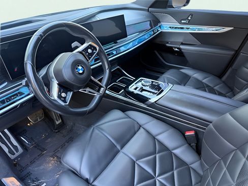 Used 2023 BMW 740i w/ Parking Assistance Package RWD image 16