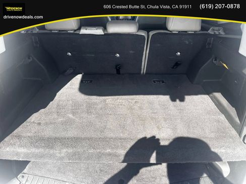 Used 2013 Ford C-MAX Energi SEL FWD image 36