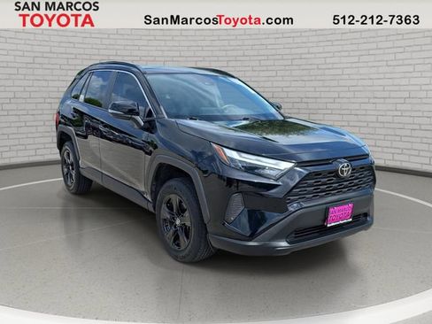 Used 2023 Toyota RAV4 XLE w/ Convenience Package FWD image 3