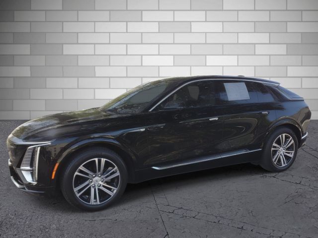 Certified 2024 Cadillac Lyriq Luxury RWD image 3