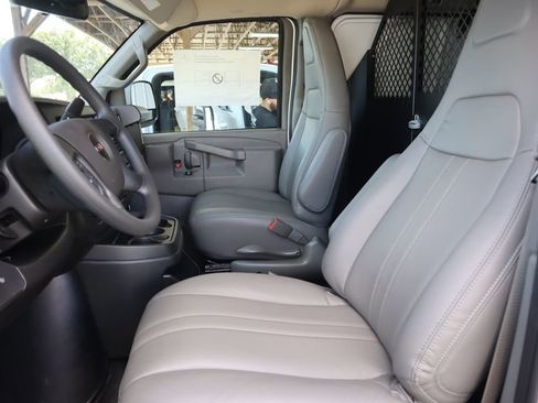New 2025 GMC Savana 2500 w/ Driver Convenience Package image 14