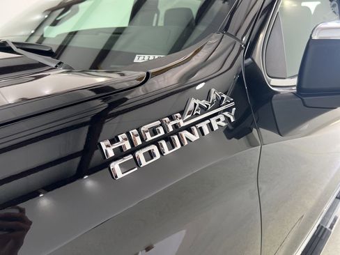 New 2026 Chevrolet Silverado 1500 High Country w/ Technology Package AWD/4WD image 29