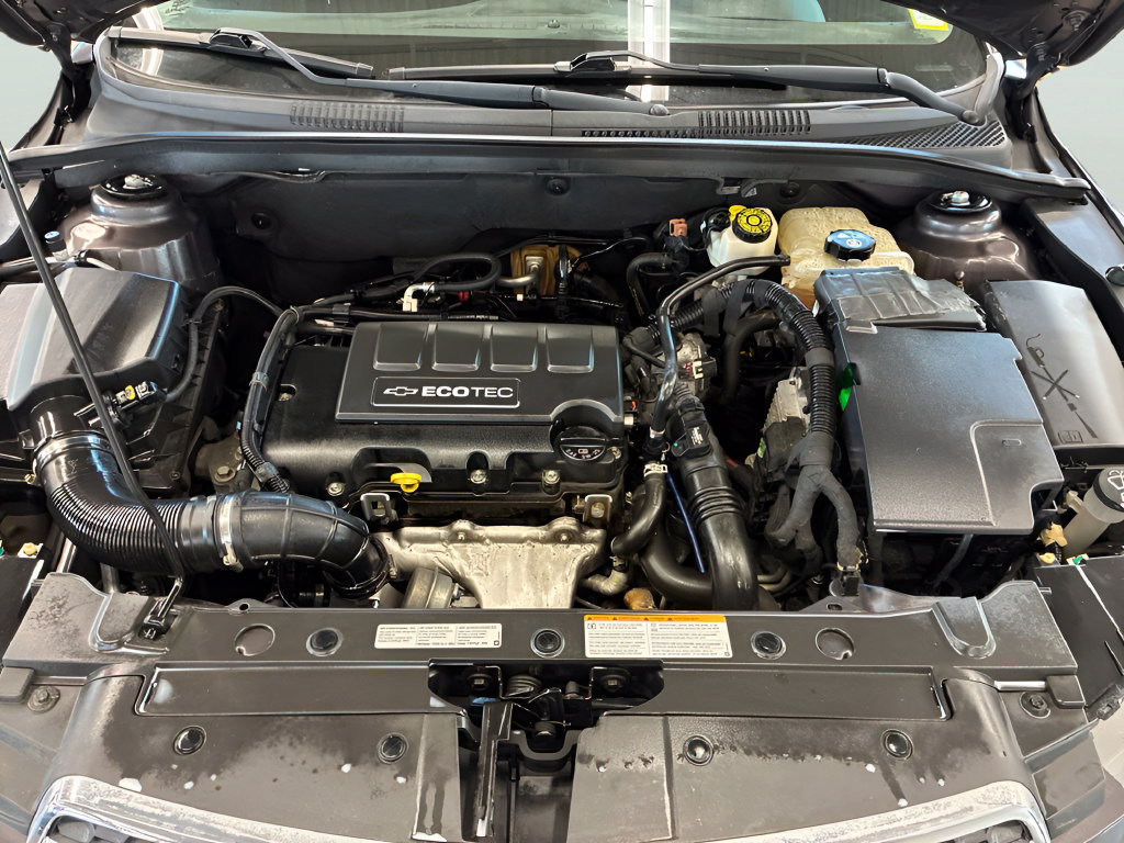Used 2011 Chevrolet Cruze LT FWD image 9