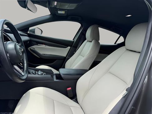 Used 2019 MAZDA MAZDA3 AWD Hatchback image 19