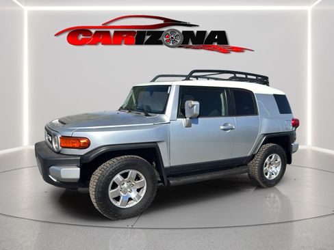 Used 2007 Toyota FJ Cruiser 4WD w/ Upgrade Pkg 2 image 11