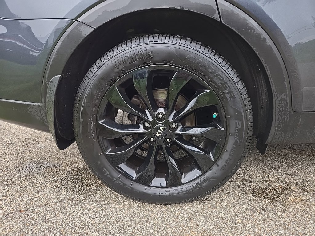 Used 2020 Kia Sorento EX AWD/4WD image 13