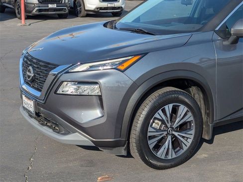 Certified 2023 Nissan Rogue SV image 8