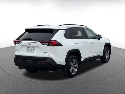 Used 2025 Toyota RAV4 XLE image 14