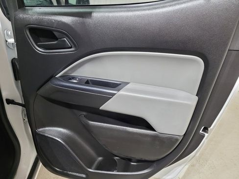 Used 2021 Chevrolet Colorado W/T w/ WT Convenience Package image 43