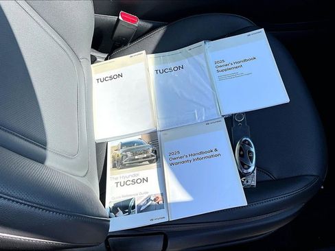 Certified 2025 Hyundai Tucson XRT image 12