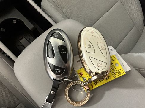 Used 2024 Hyundai Kona SEL FWD image 22