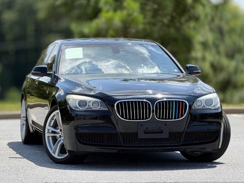 Used 2015 BMW 740i RWD image 4