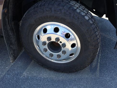 Used 2022 RAM 3500 Limited AWD/4WD image 9