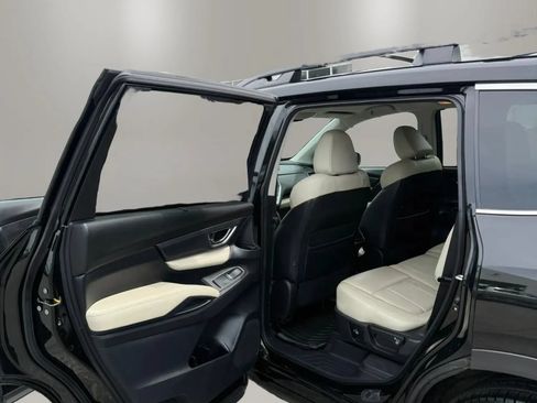 Used 2023 Subaru Ascent Limited AWD/4WD image 30