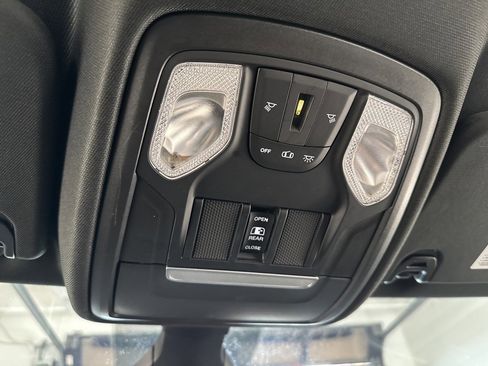 Used 2020 RAM 1500 Big Horn image 32