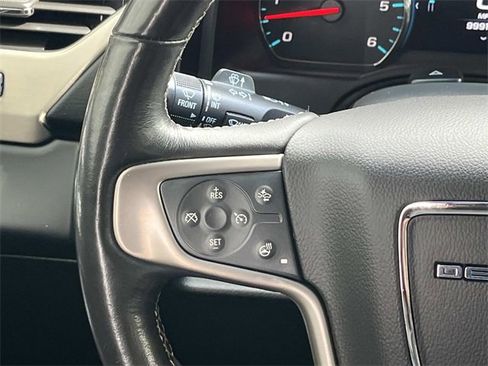 Used 2018 GMC Yukon XL Denali w/ Denali Ultimate Package image 17