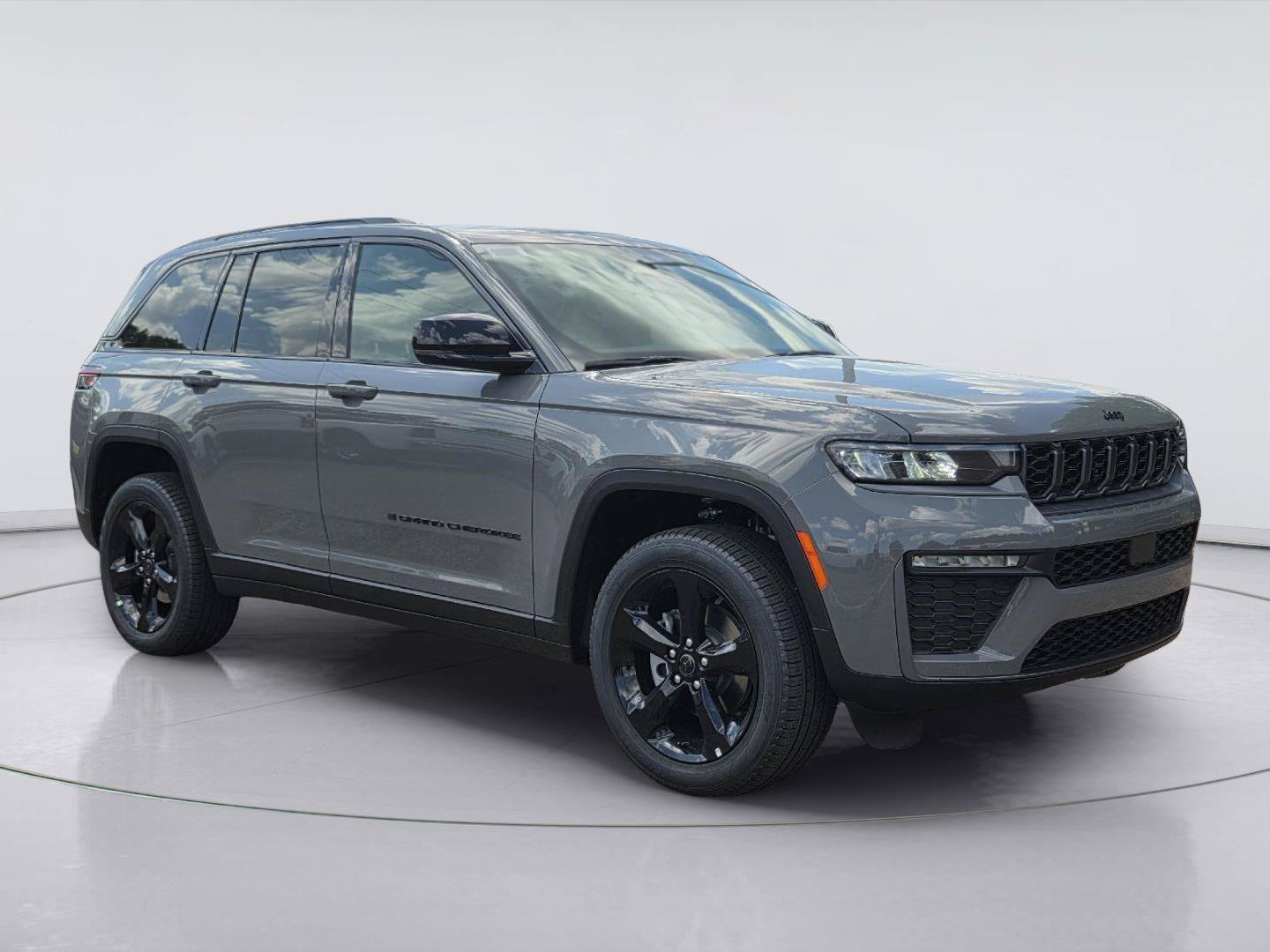 New 2027 Jeep Grand Cherokee Limited w/ Limited Altitude Package RWD image 2