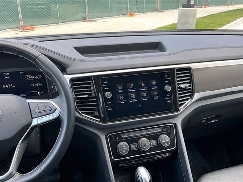 Used 2023 Volkswagen Atlas SE FWD image 7