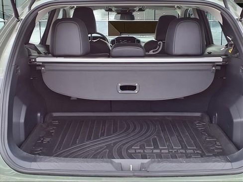 Used 2024 Subaru Crosstrek 2.5i Limited image 7