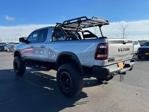 Used 2019 RAM 1500 Rebel image 5