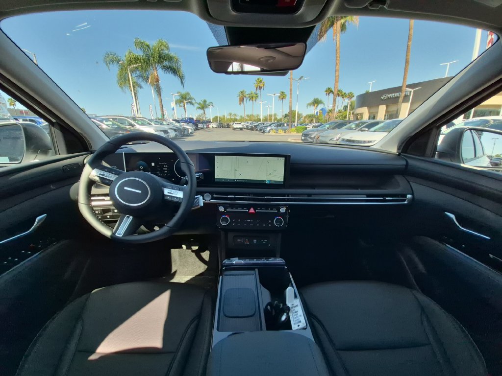 New 2026 Hyundai Tucson Limited FWD image 28