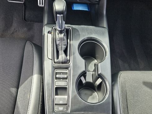Used 2022 Honda Civic Sport image 16