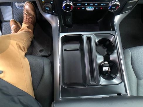 New 2026 Ford F150 XLT w/ Equipment Group 302A MID image 20