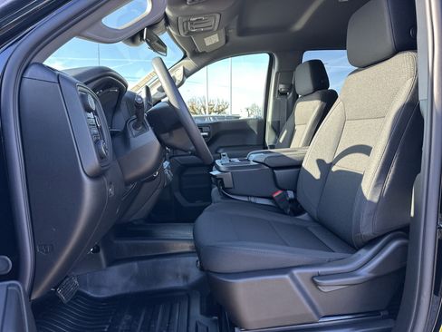 New 2026 Chevrolet Silverado 1500 W/T image 9
