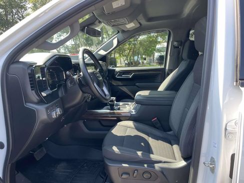 Used 2023 GMC Sierra 1500 Elevation w/ X31 Off-Road Package AWD/4WD image 15