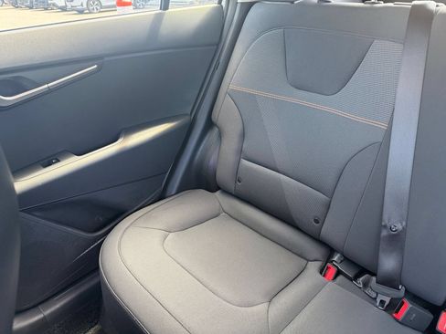 Used 2026 Kia Niro LX FWD image 37