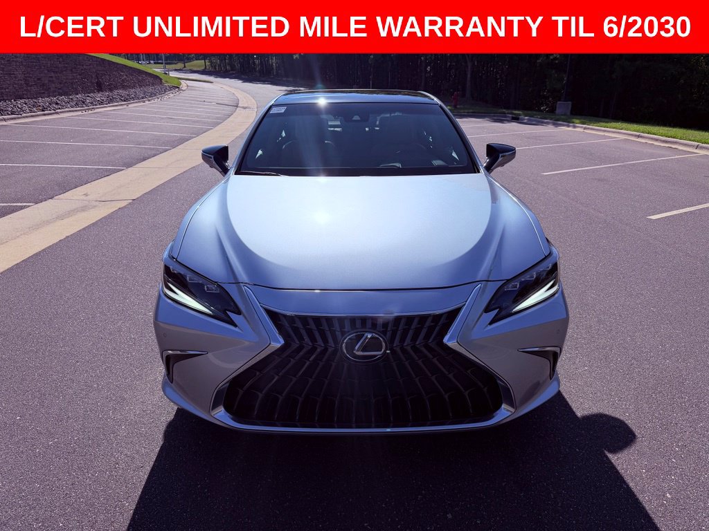 Used 2024 Lexus ES 350 Ultra Luxury FWD image 2