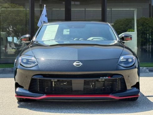 Used 2024 Nissan Z NISMO w/ Floor Mat Package RWD image 5