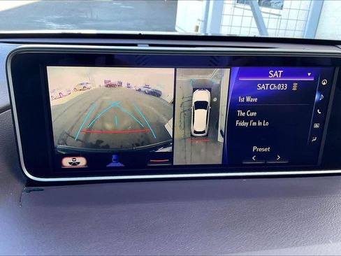 Used 2017 Lexus RX 450h AWD image 24