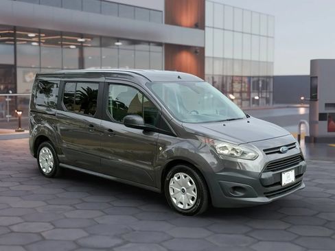 Used 2018 Ford Transit Connect XL FWD image 8
