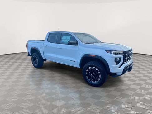 New 2026 GMC Canyon AT4 AWD/4WD image 2