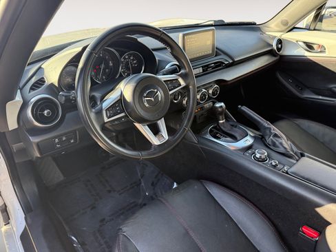 Used 2016 MAZDA MX-5 Miata Grand Touring image 14