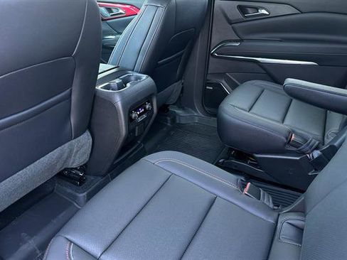 New 2026 Chevrolet Traverse Z71 w/ Enhanced Driving Package image 13