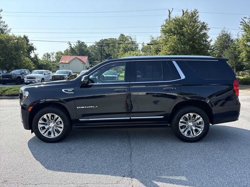 Used 2023 GMC Yukon Denali AWD/4WD image 9