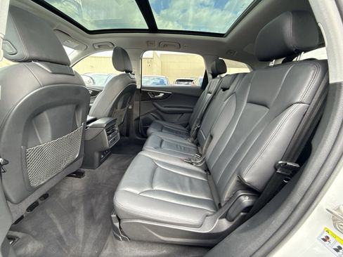 Used 2023 Audi Q7 3.0T Premium Plus image 24