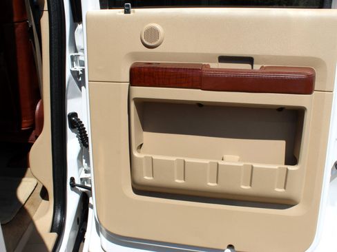 Used 2012 Ford F250 King Ranch image 18